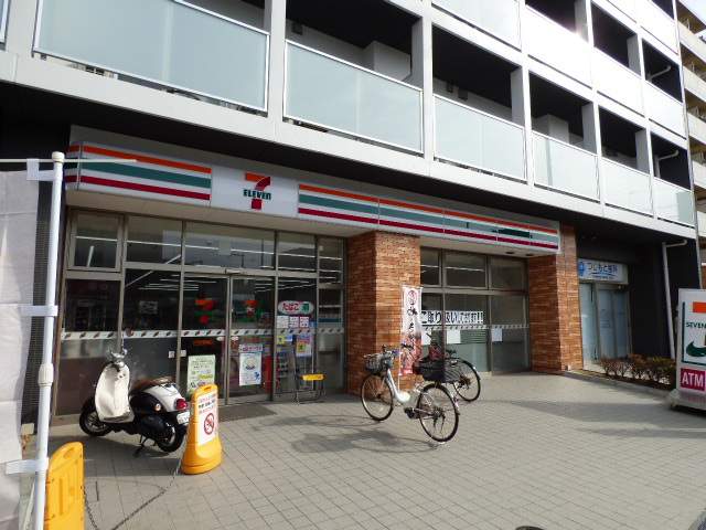 コンビニ　セブンイレブン（コンビニ）まで188m