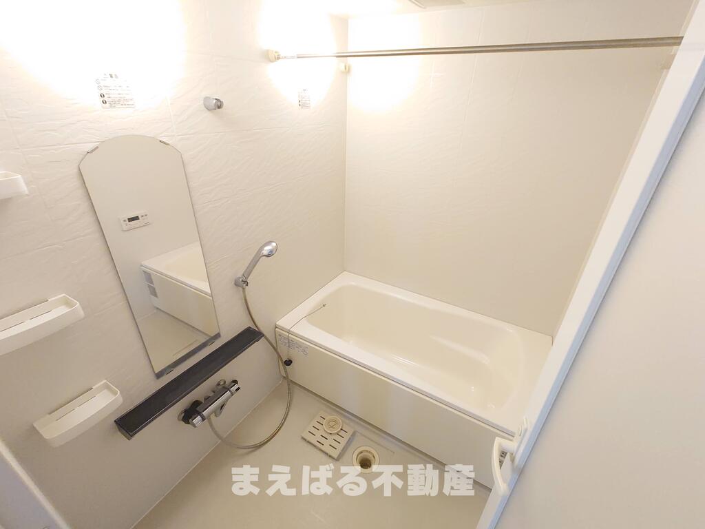 バス・シャワールーム　※内装前写真