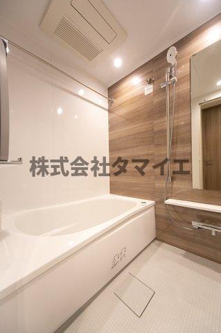 バス・シャワールーム　※写真は同タイプ住戸です。