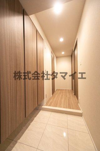 玄関　※写真は同タイプ住戸です。