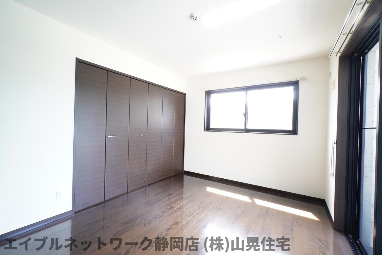 その他部屋・スペース　ゆったり過ごせるリビングです