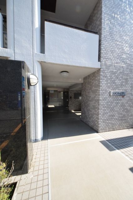 エントランス　☆お問い合わせはお早めに☆