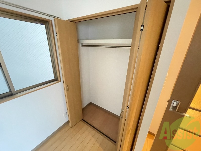収納　広々収納でロングコートも入ります！
