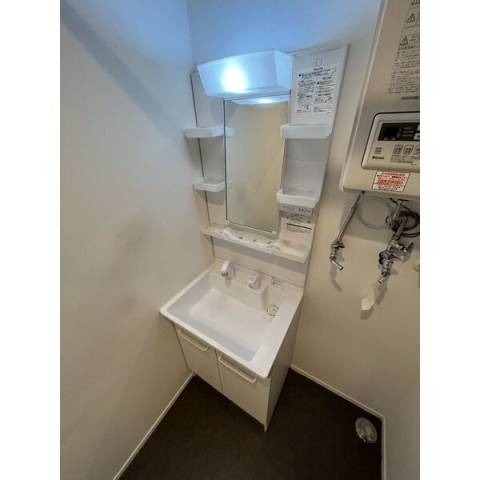 洗面設備　詳細は、ウィンドワード菊水店までご相談下さい。