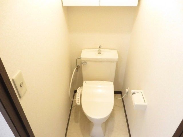 トイレ　★お部屋探しはタウンハウジング稲田堤店まで★