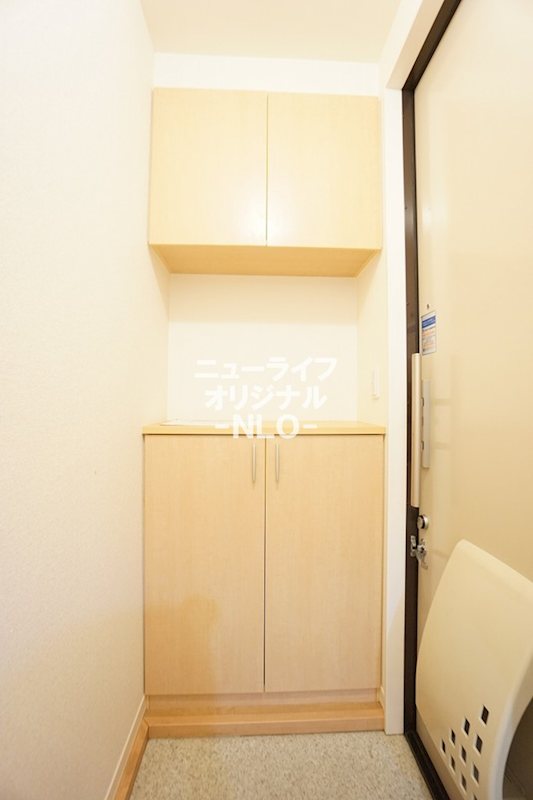 玄関　使い勝手と収納力に優れたセパレート式シューズボックス付☆