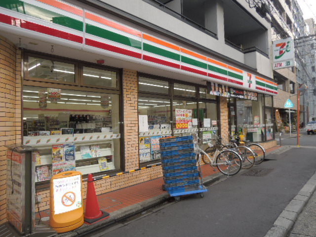 コンビニ　セブンイレブン　京都烏丸高辻店（コンビニ）まで90m