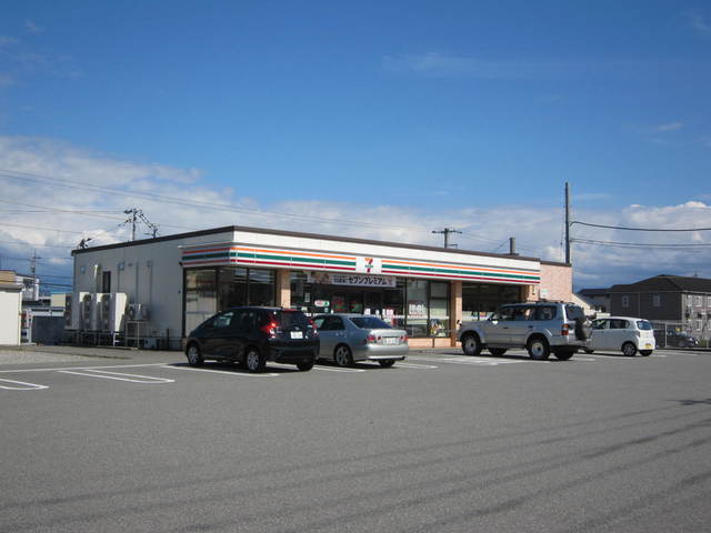 コンビニ　セブンイレブン城川原３丁目店（コンビニ）まで750m