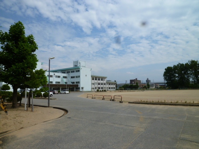 中学校　奥田中学校（中学校）まで3400m