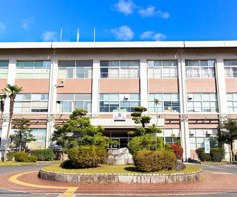 高校・高専　滋賀県立堅田高等学校（高校・高専）まで628m