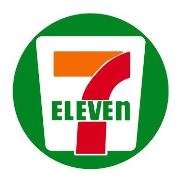 コンビニ　セブンイレブン鹿児島鴨池1丁目店（コンビニ）まで317m
