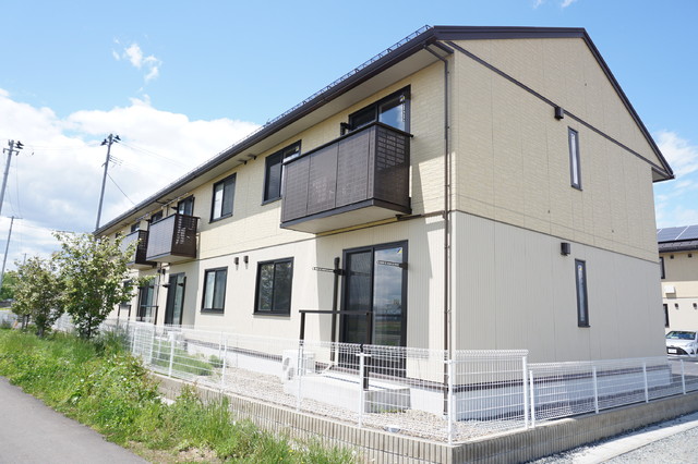 建物外観　２０２１年５月撮影