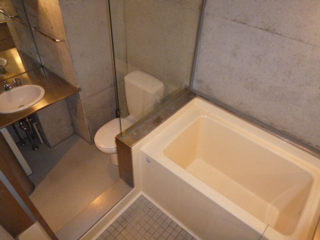 トイレ　洋式トイレです