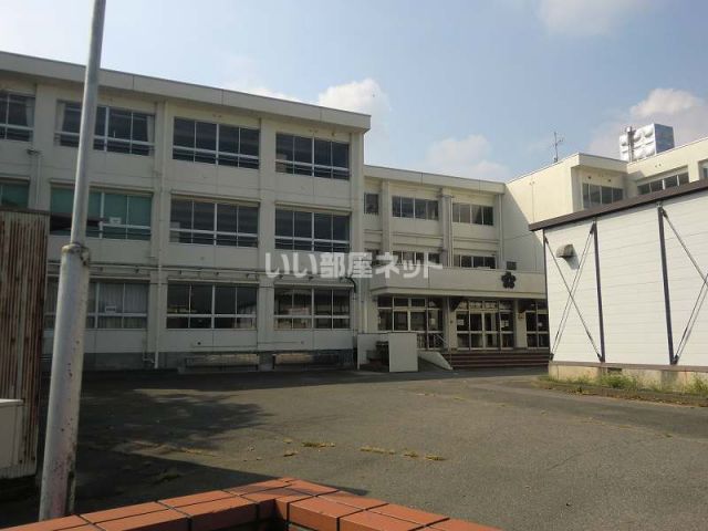小学校　桜ヶ丘小学校（小学校）まで1091m