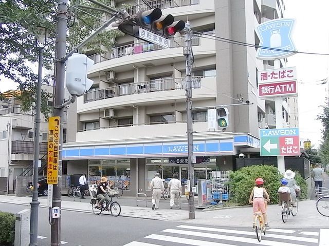 コンビニ　ローソン（コンビニ）まで400m