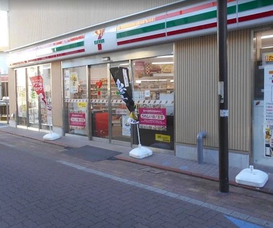 コンビニ　セブンイレブン 大田区上池台1丁目店（コンビニ）まで106m