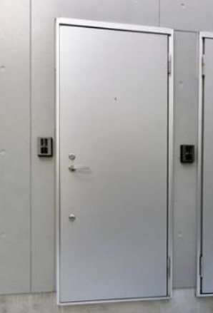 玄関　※別室参照