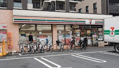 コンビニ　セブン-イレブン中野野方２丁目店（コンビニ）まで544m