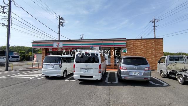 コンビニ　セブン-イレブン 新座西堀３丁目店（コンビニ）まで586m