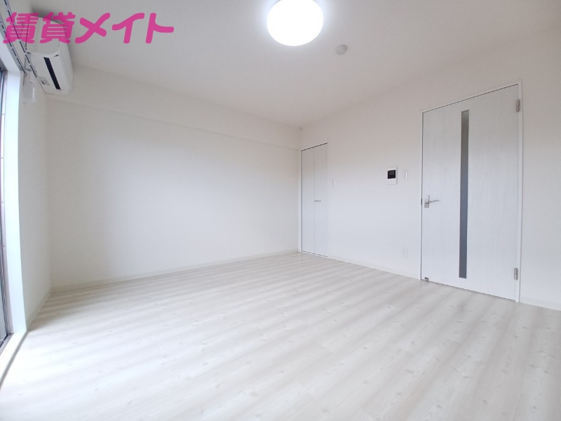その他部屋・スペース　別部屋反転参考写真です