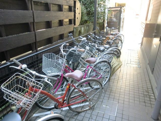 その他共有部分　★自転車は建物内です★