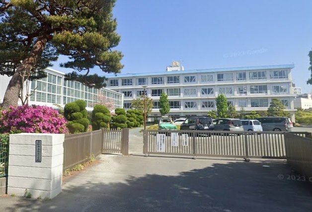 小学校　浜松市立城北小学校（小学校）まで200m