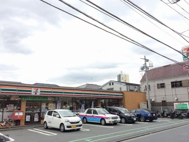 コンビニ　セブン-イレブン横浜日吉１丁目店（コンビニ）まで250m