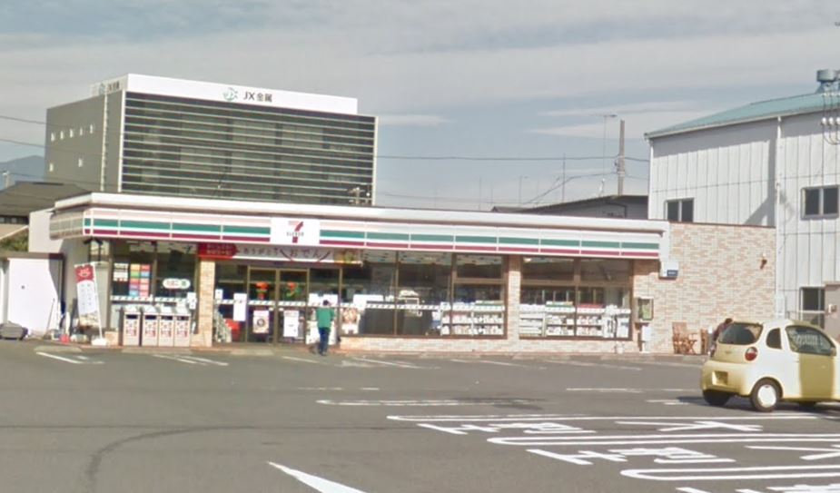 コンビニ　セブン-イレブン 寒川北倉見店（コンビニ）まで1033m