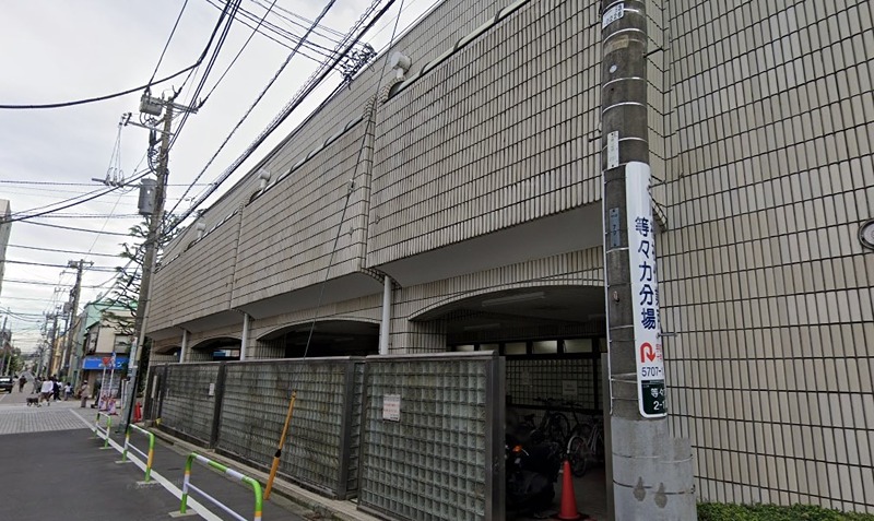 図書館　尾山台図書館（尾山台）（図書館）まで955m