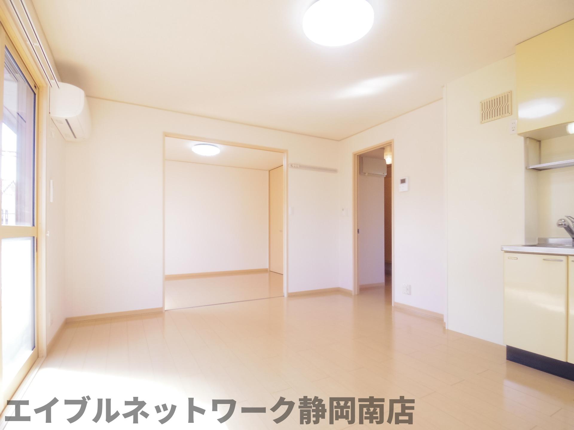 居室・リビング　おしゃれな居間です