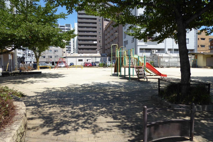 公園　【片野西公園】（公園）まで222m