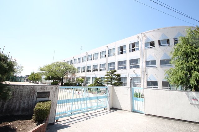 小学校　名古屋市立猪子石小学校（小学校）まで200m