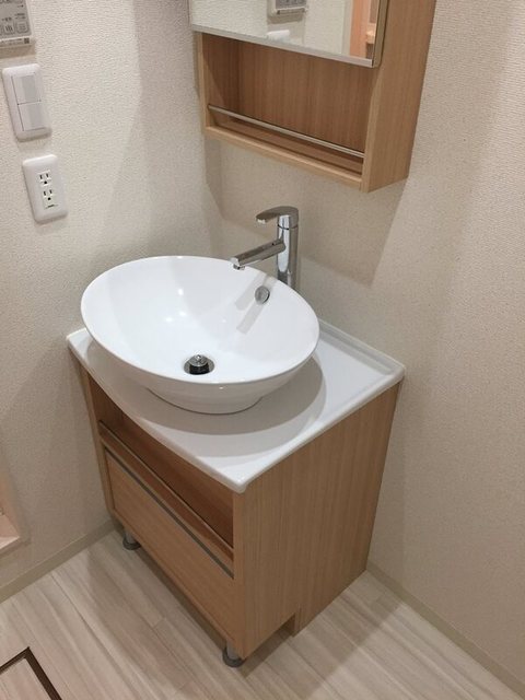 洗面設備　同仕様