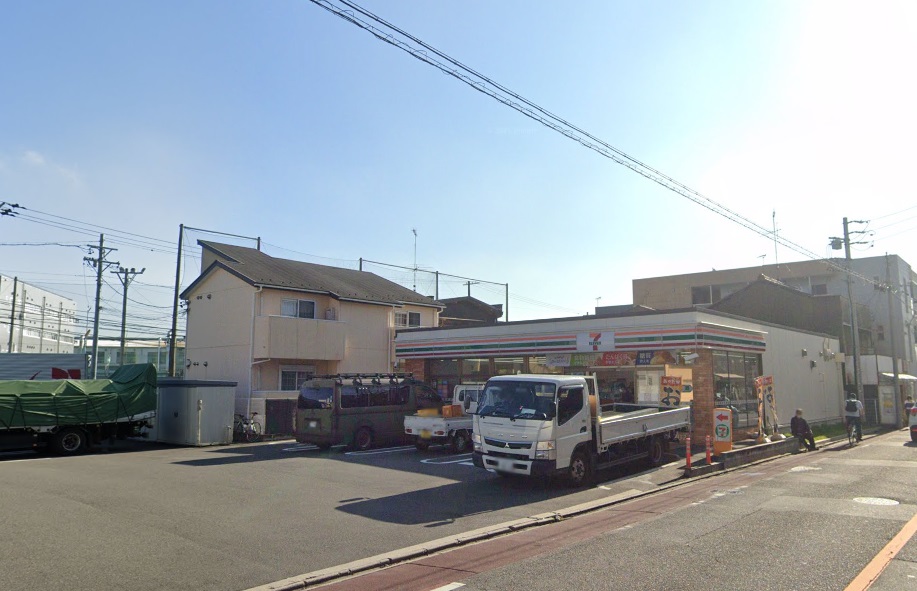 コンビニ　セブンイレブン 名古屋松葉町1丁目店（コンビニ）まで550m