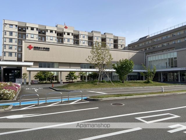 病院　福岡赤十字病院（病院）まで194m