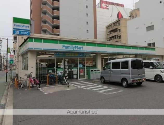 コンビニ　ファミリーマート（コンビニ）まで198m