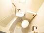 トイレ　トイレもきれいです