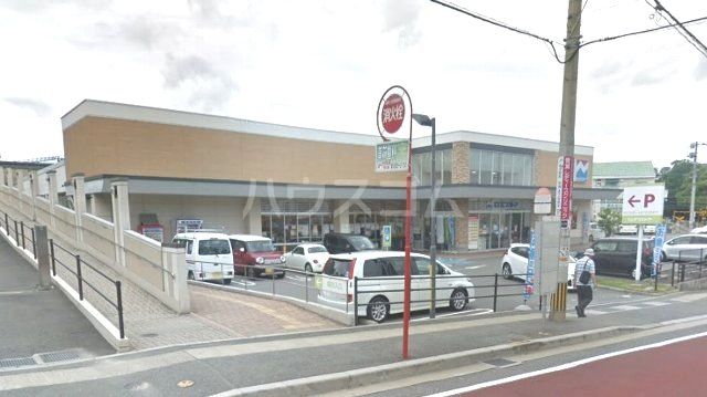 スーパー　西鉄ストア 香椎花園店（スーパー）まで1777m