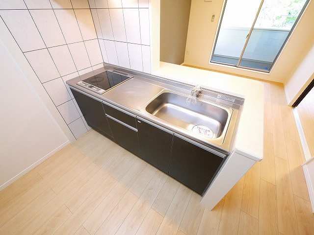 キッチン　お料理しやすいキッチンです