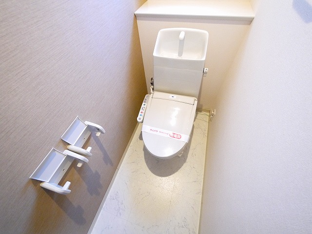 トイレ　落ち着いたトイレです