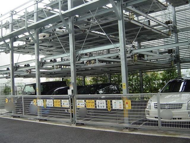 駐車場　駐車場