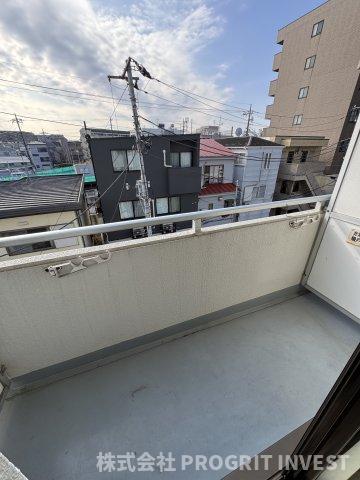 バルコニー　類似物件の写真となります。間取の参考にご覧ください。