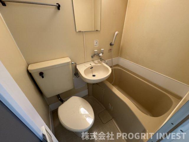 トイレ　類似物件の写真となります。間取の参考にご覧ください。