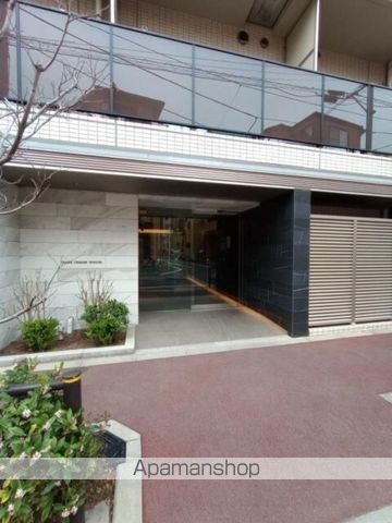 都営三田線 志村三丁目駅 徒歩8分 5階建 築8年の外観写真