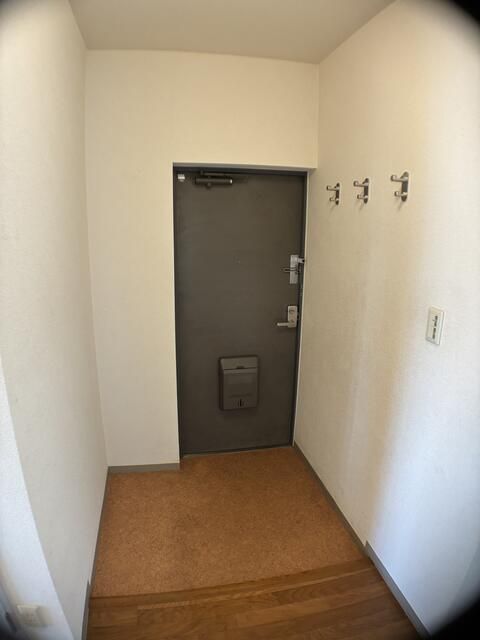 玄関　別のお部屋の写真です