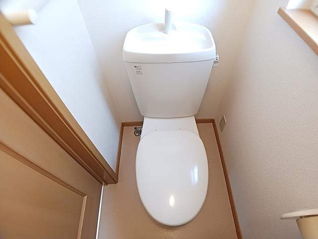 山陽電鉄網干線 山陽網干駅 徒歩5分 2階建 築23年のトイレ写真