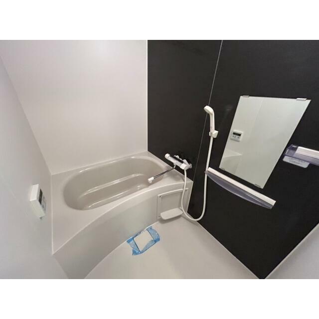 バス・シャワールーム　別部屋参考写真