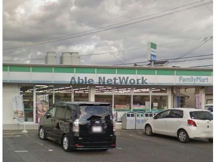 コンビニ　ファミリーマート岡崎中園町店（コンビニ）まで387m