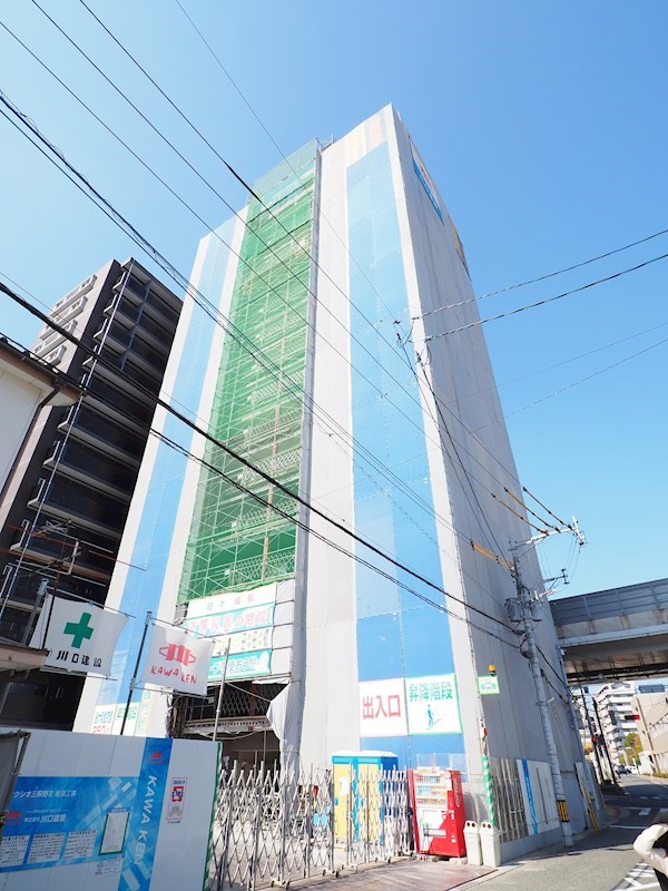 建物外観　3月初旬完成予定の新築です。