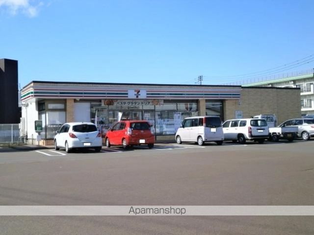 コンビニ　セブンイレブン長岡南七日町店（コンビニ）まで110m